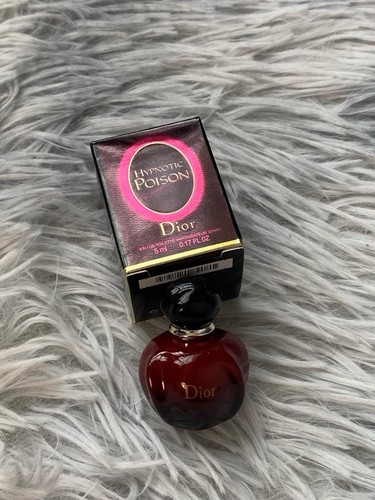 Hypnotic poison christian - poison, •